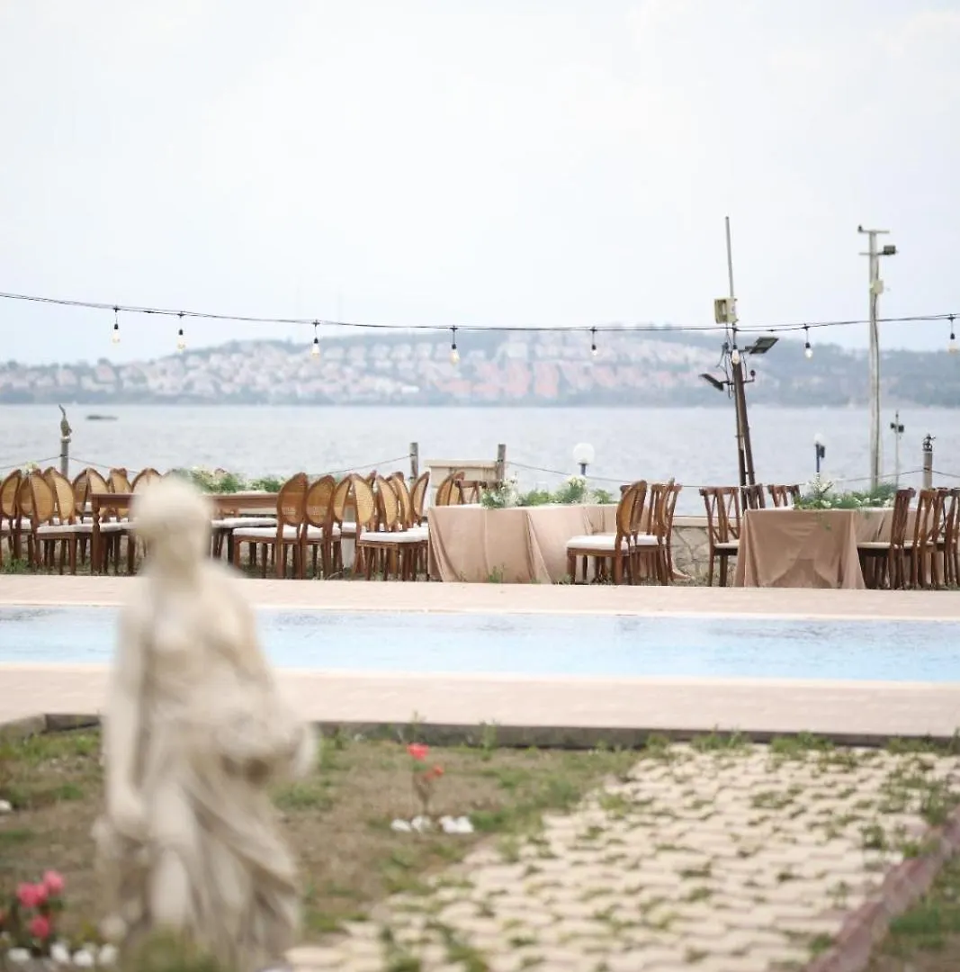 Lavantali Konak Otel Restoran Seferihisar
