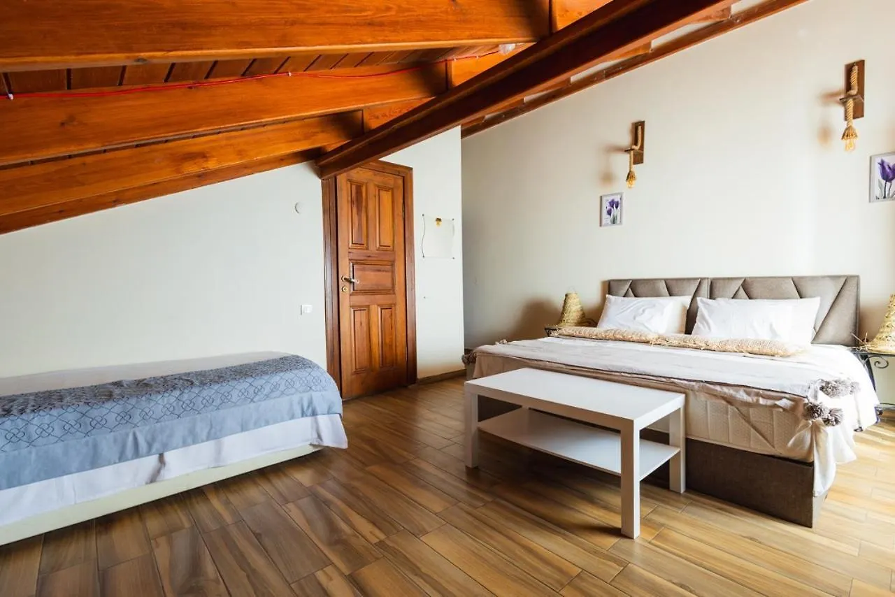 Lavantali Konak Otel Restoran Seferihisar
